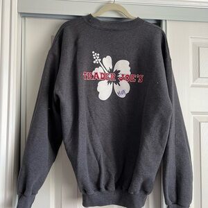 Trader Joe’s crew neck size M
